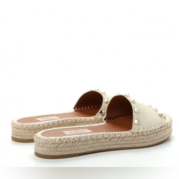Grained Calfskin Rockstud Espadrille Flat Slide Sandals - Picture 2 of 6